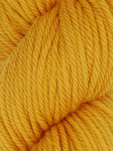 Load image into Gallery viewer, QUEENSLAND FALKLAND CHUNKY