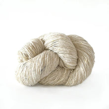 Load image into Gallery viewer, KELBOURNE WOOLEN - Cricket
